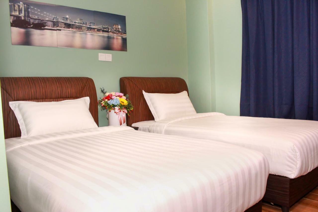 Good 9 Hotel - Bukit Dahlia Johor Bahru Zewnętrze zdjęcie