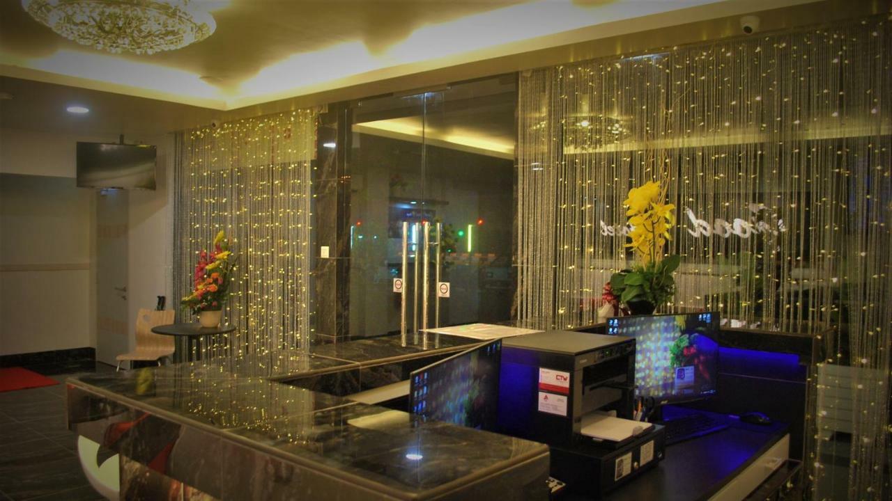 Good 9 Hotel - Bukit Dahlia Johor Bahru Zewnętrze zdjęcie
